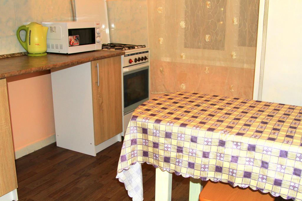 Apartment On Kharkovskoe Shosse 170 B Kiev Exteriör bild