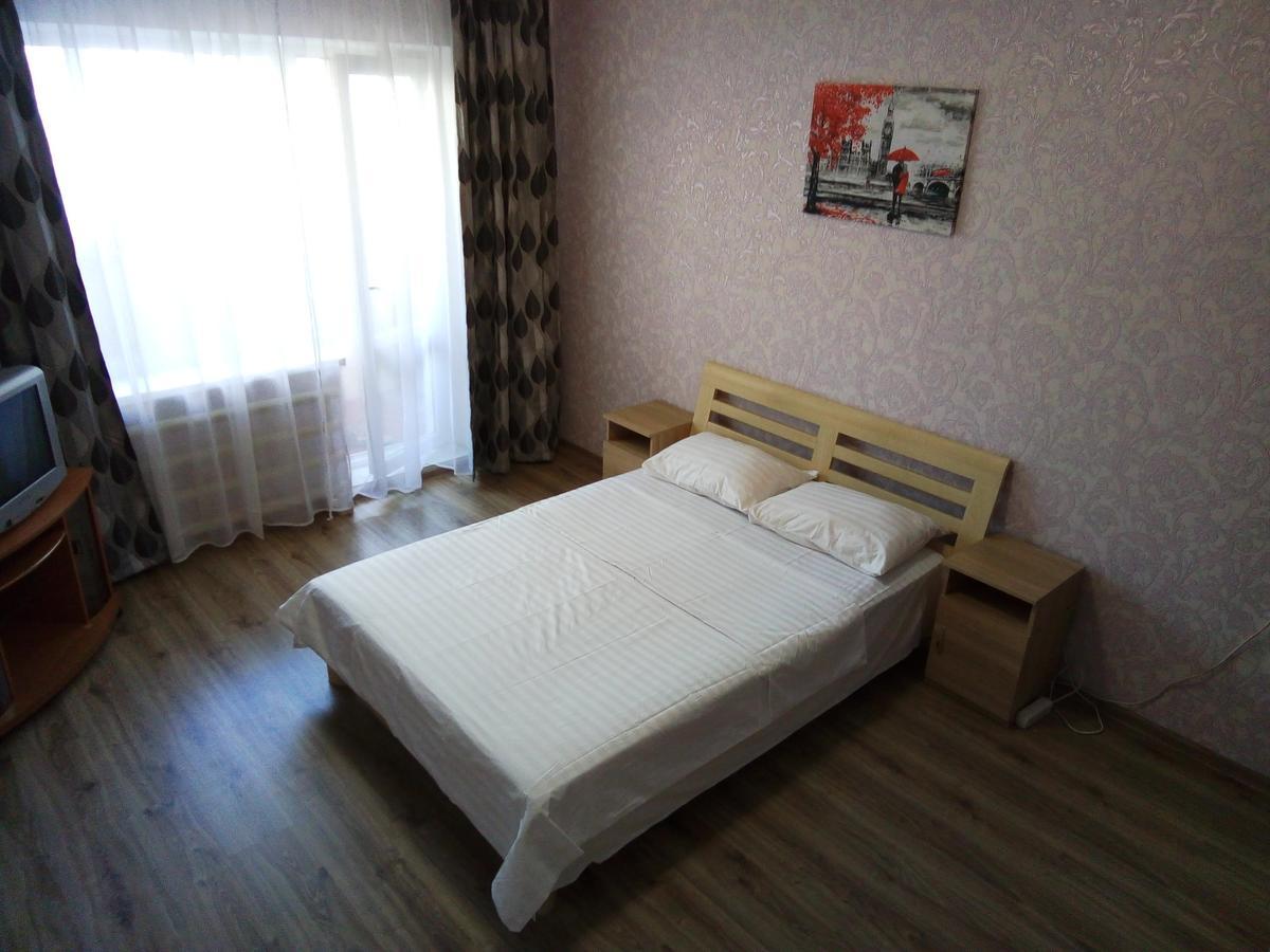 Apartment On Kharkovskoe Shosse 170 B Kiev Exteriör bild